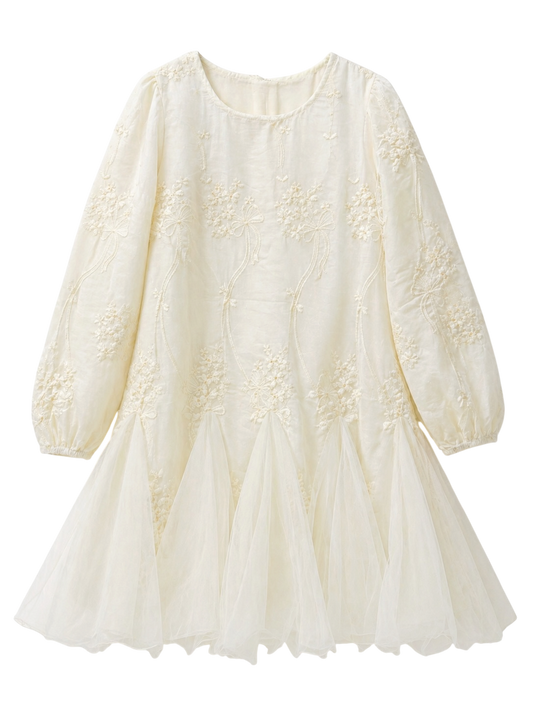 Elegant Ivory V-Cut Tulle Dress